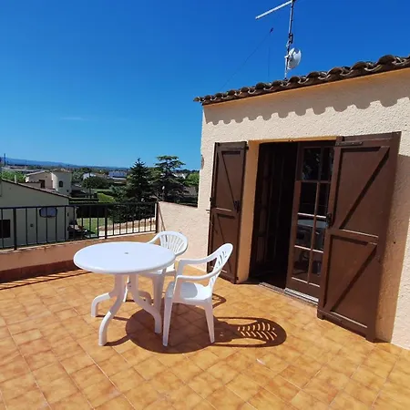 Bell Raco 33 Villa *